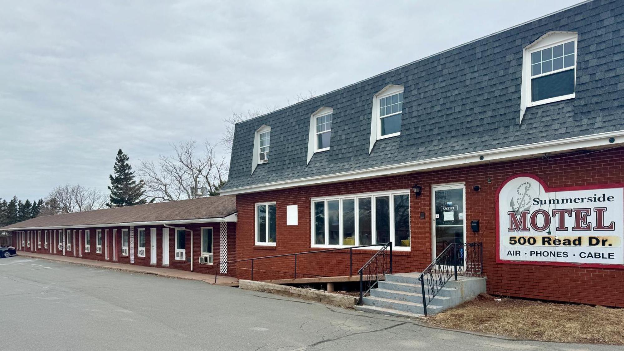 Summerside Motel &Cottages Екстер'єр фото
