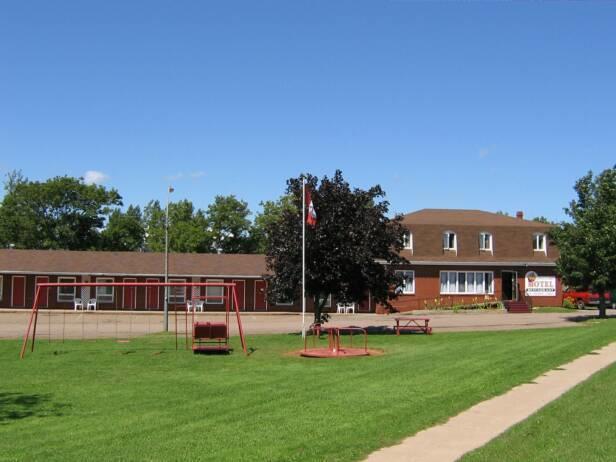 Summerside Motel &Cottages Екстер'єр фото